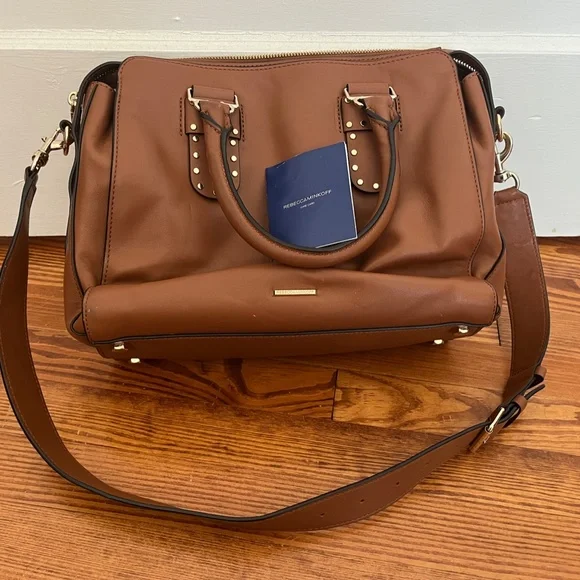 Rebecca Minkoff large crossbody purse, 12 inches across, 10 inches high - Picture 5 of 7